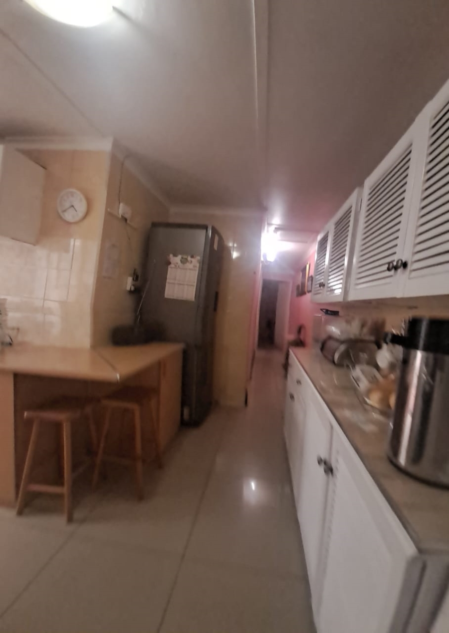 2 Bedroom Property for Sale in Portlands Western Cape